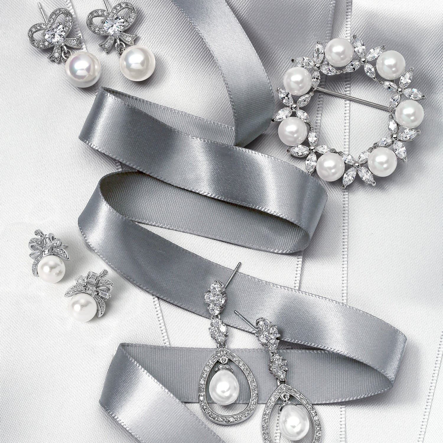 Victorian Style CZ Ribbon White Pearl Bow Stud Earrings .925 Sterling Silver - Image 4