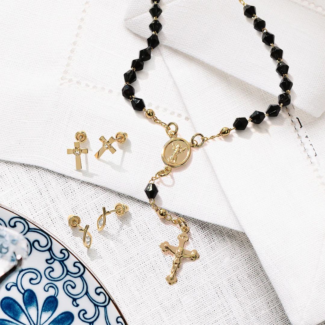 Virgin Mary Medallion Cross Rosary Black Beads Bracelet Gold Plated 7-7.5 Inch - Image 3