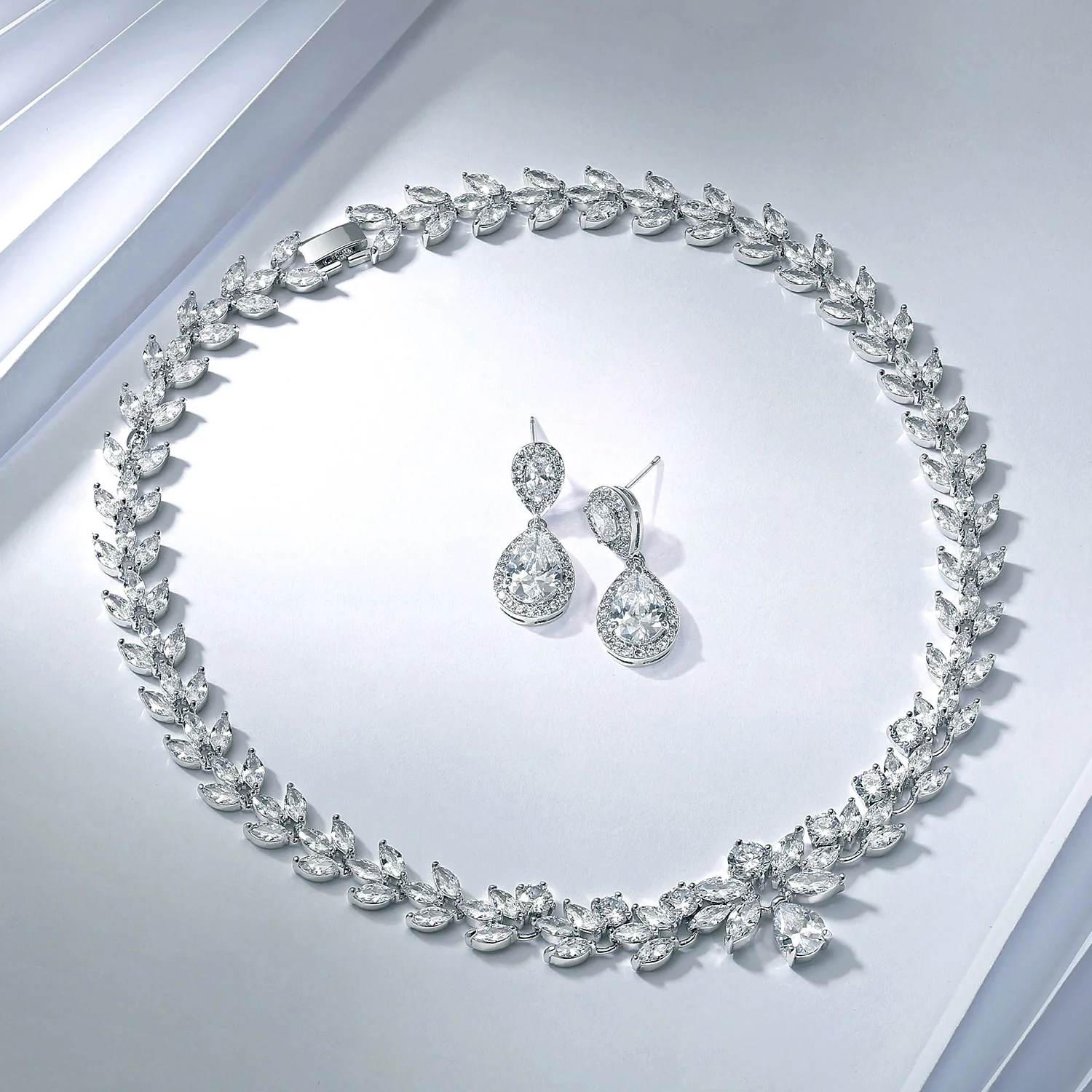 Vintage Style Cocktail CZ Marquise Cut Cubic Zirconia Statement Collar Necklace - Image 5