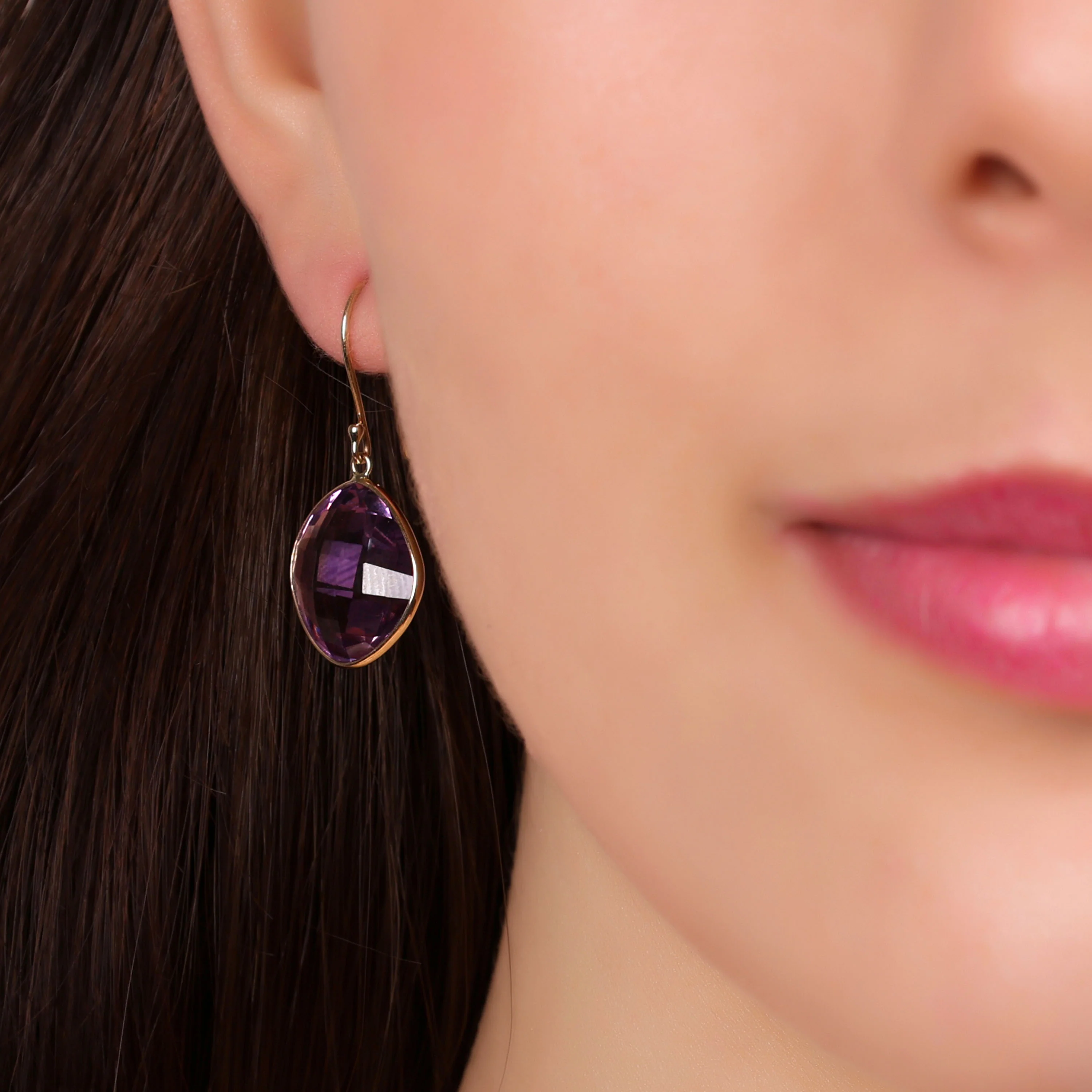 Classic 10K Yellow Gold Amethyst Faceted Briolette Bezel Set Square Dangle Drop Earrings Fish Hook - Image 9