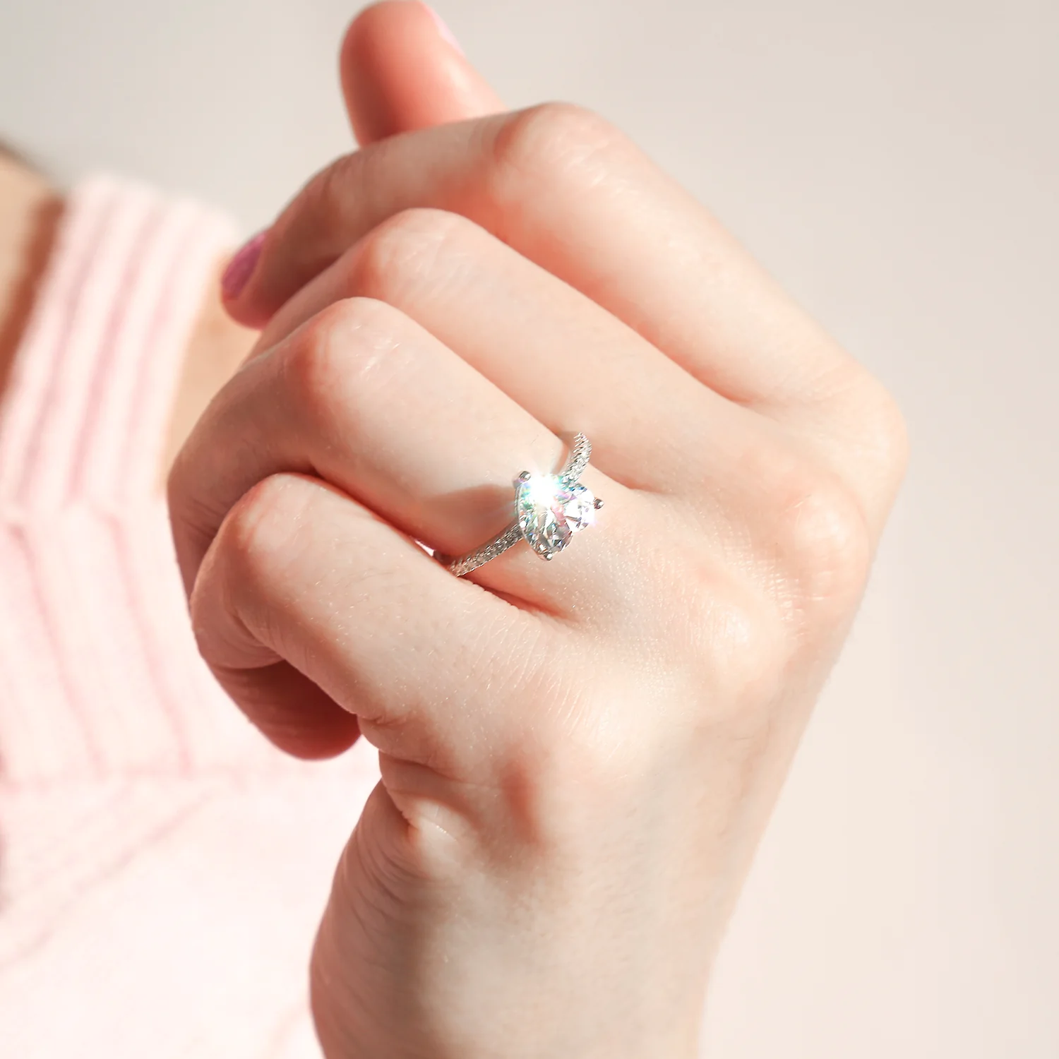 Romantic Classic 2.5CT Sterling Silver Heart Shape CZ Engagement Ring 1MM Band - Image 6