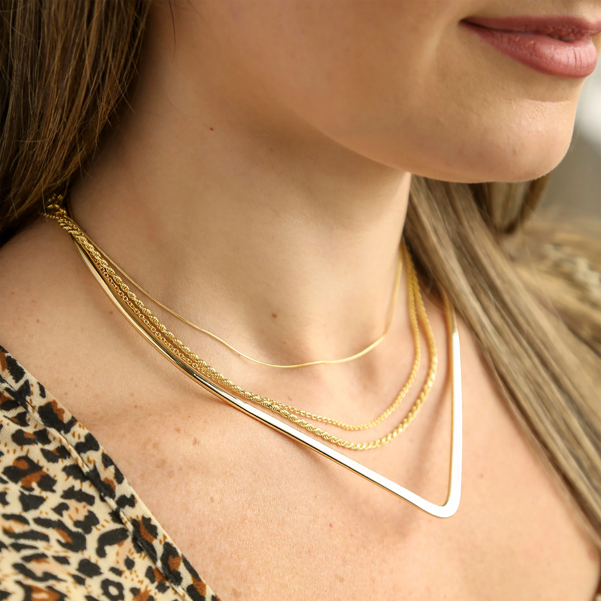 Slender V Shape Choker Necklace for Teens 14K Yellow Gold Plated Modern Style - Image 2