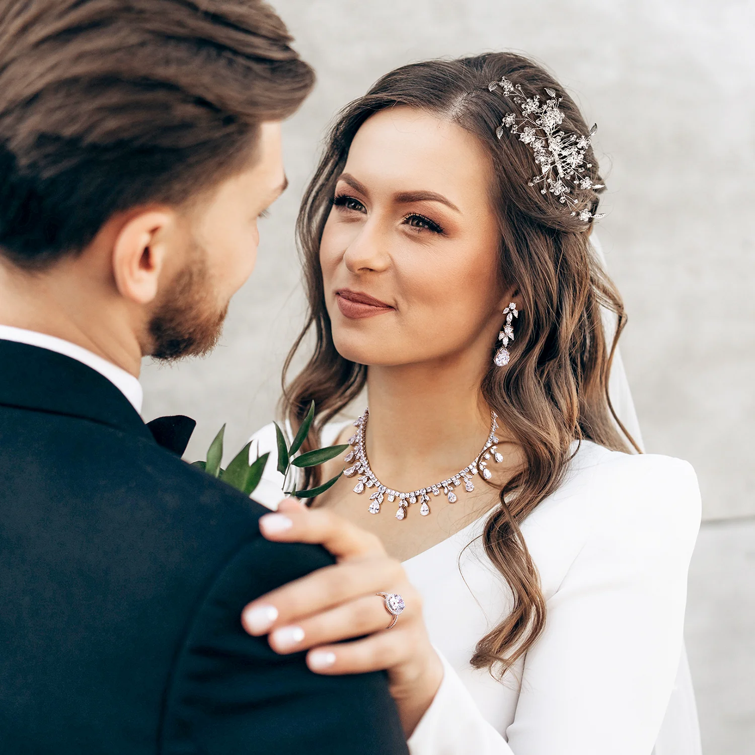 Vintage Style Teardrop CZ Spray Collar Statement Necklace & Chandelier Earrings Jewelry Set - Image 6